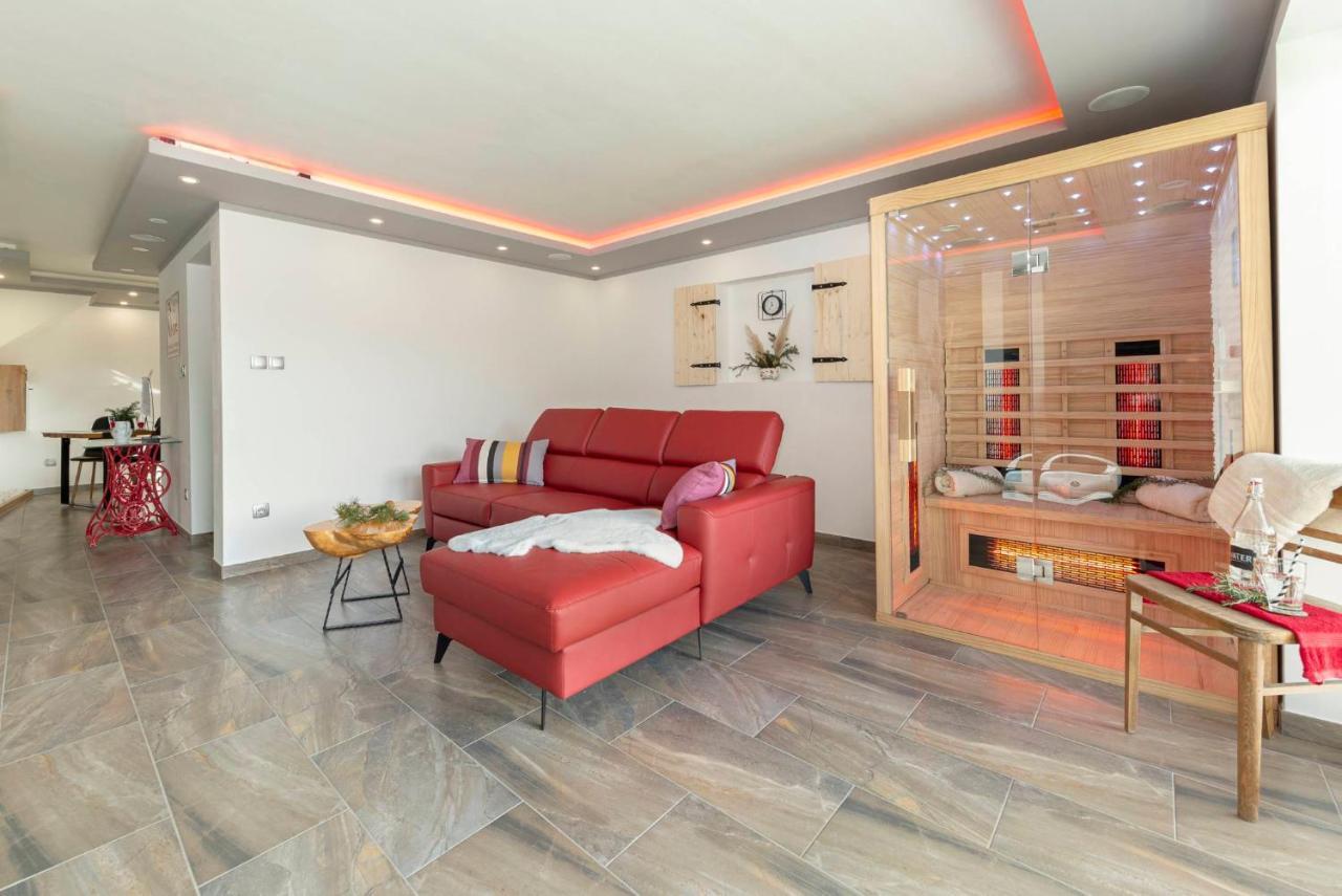 Polzela Holiday House Vikend מראה חיצוני תמונה